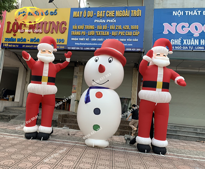 Hình  nộm Ông Già  Noel