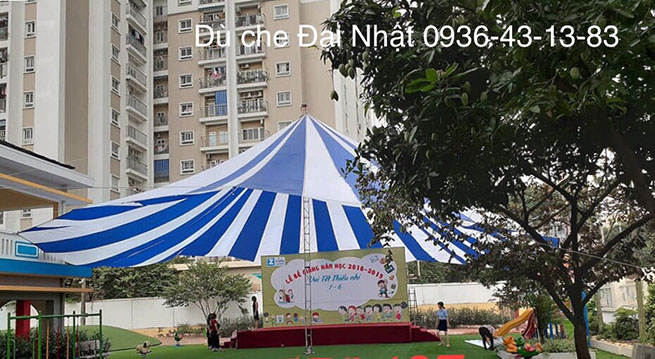 Dù che nắng sân trường là gì? Dùng loại nào tốt nhất