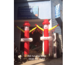 Hình Nộm Rối Hơi Màu Đỏ