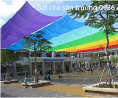 DÙ MÁI XẾP CHE SÂN TRƯỜNG