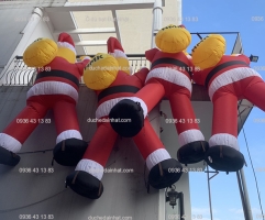 Ông già noel trèo tường