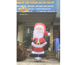 Hình nộm Ông già Noel vẫy tay