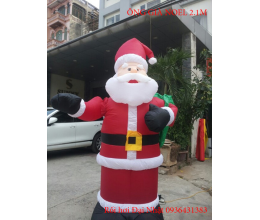 Ông già Noel bơm hơi.